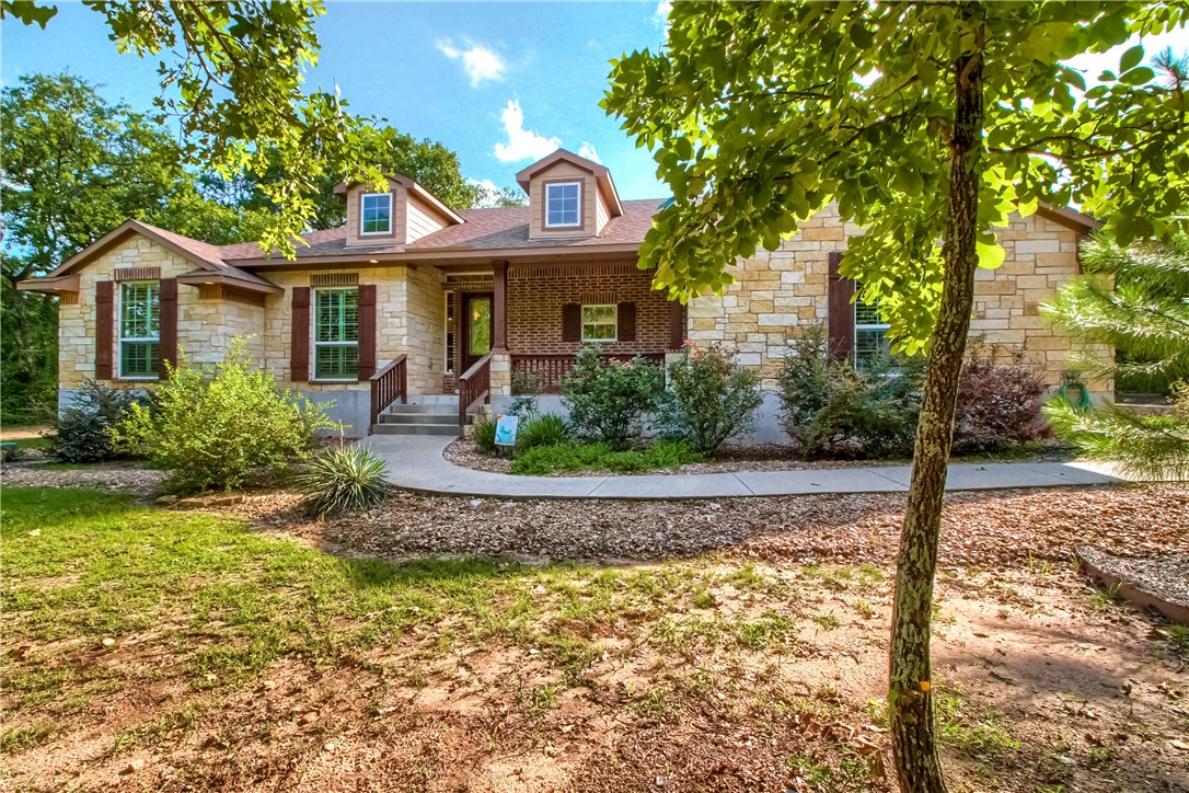 340 Arbors Circle Elgin, TX 78621 - Photo 1 of 1 Gallery Image 1