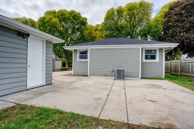 $239,500 | 6486 North 42nd Street, Milwaukee, WI 53209