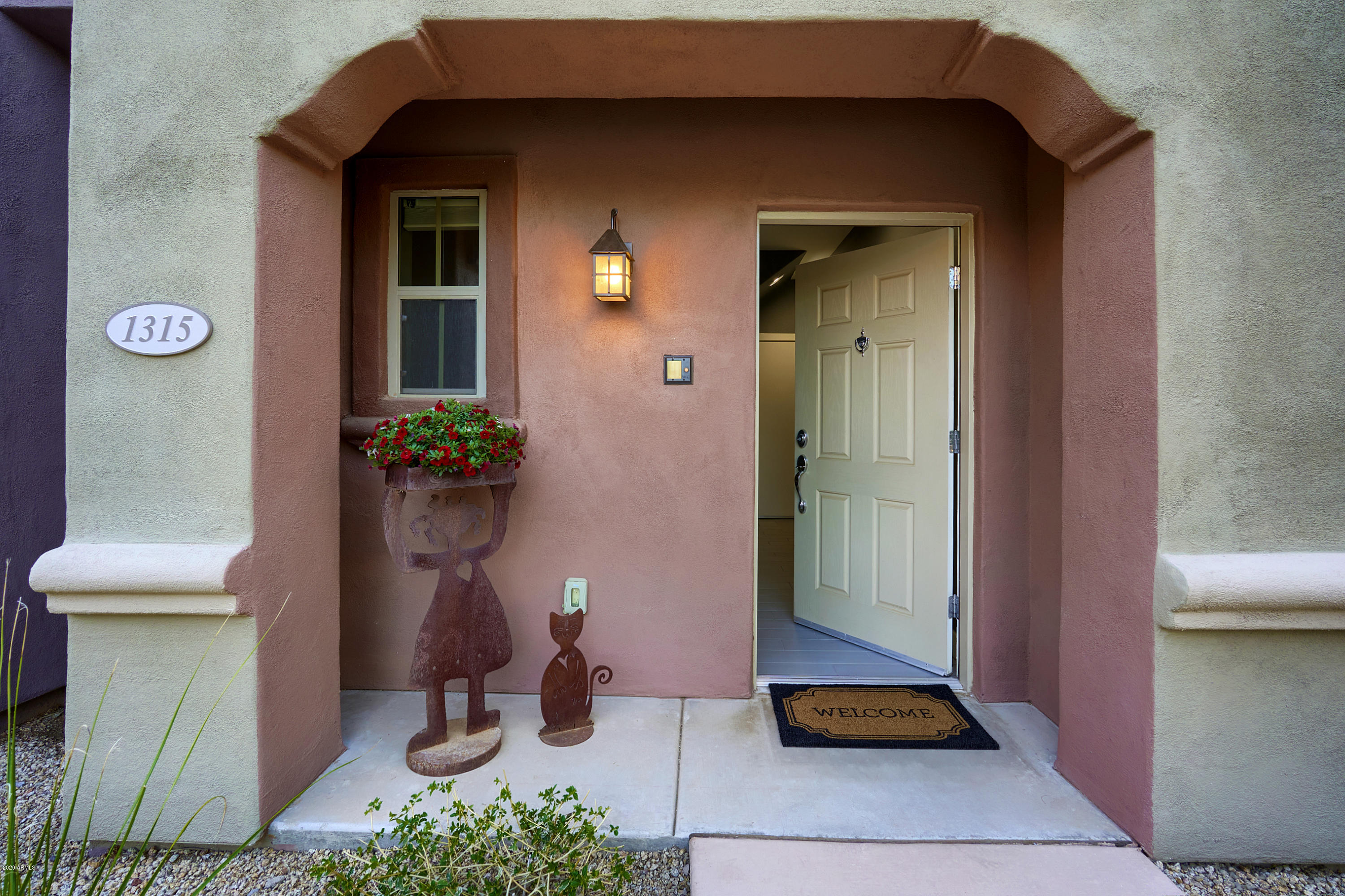 3935 East Rough Rider Road, Unit 1315 Phoenix, AZ 85050 - Photo 3 of 53 Entry
