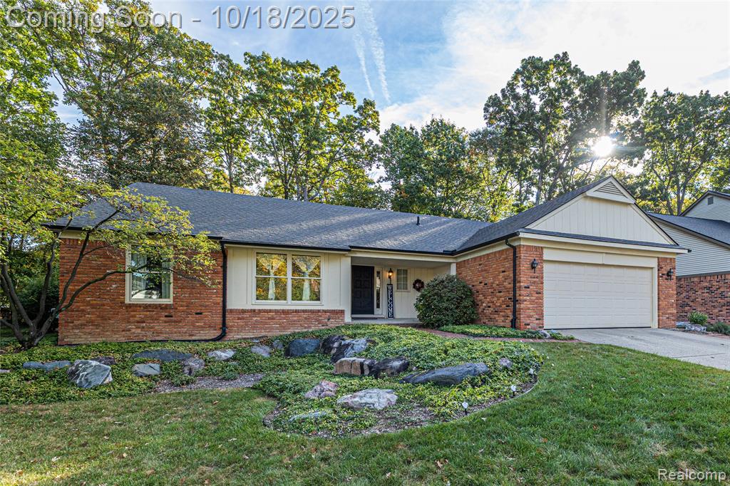448 Streamview Court Rochester Hills, MI 48309 - Photo 38 of 40