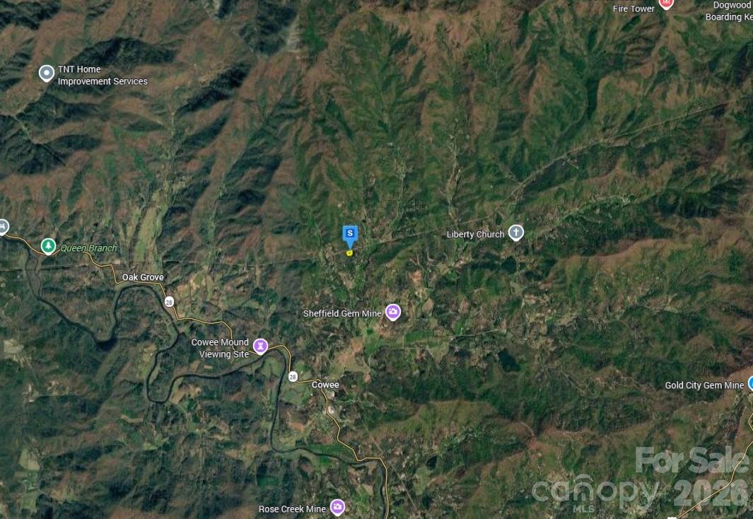 160 Gem Lake Estates Road Franklin, NC 28734 - Photo 3 of 5