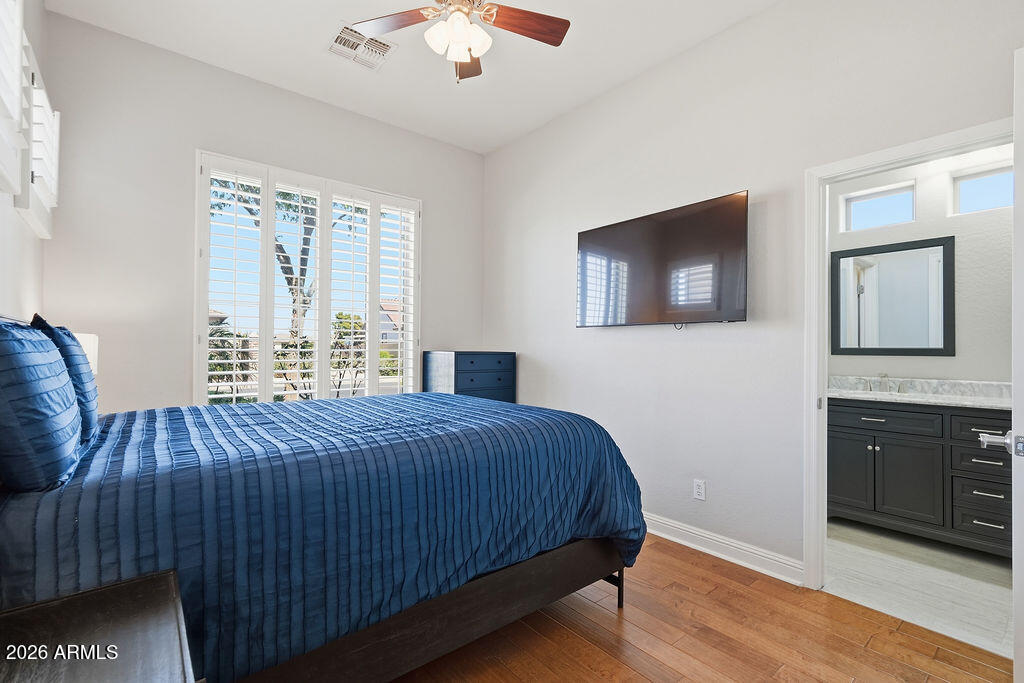 6738 Rachael Way Gilbert, AZ 85298 - Photo 29 of 61 Bedroom 3