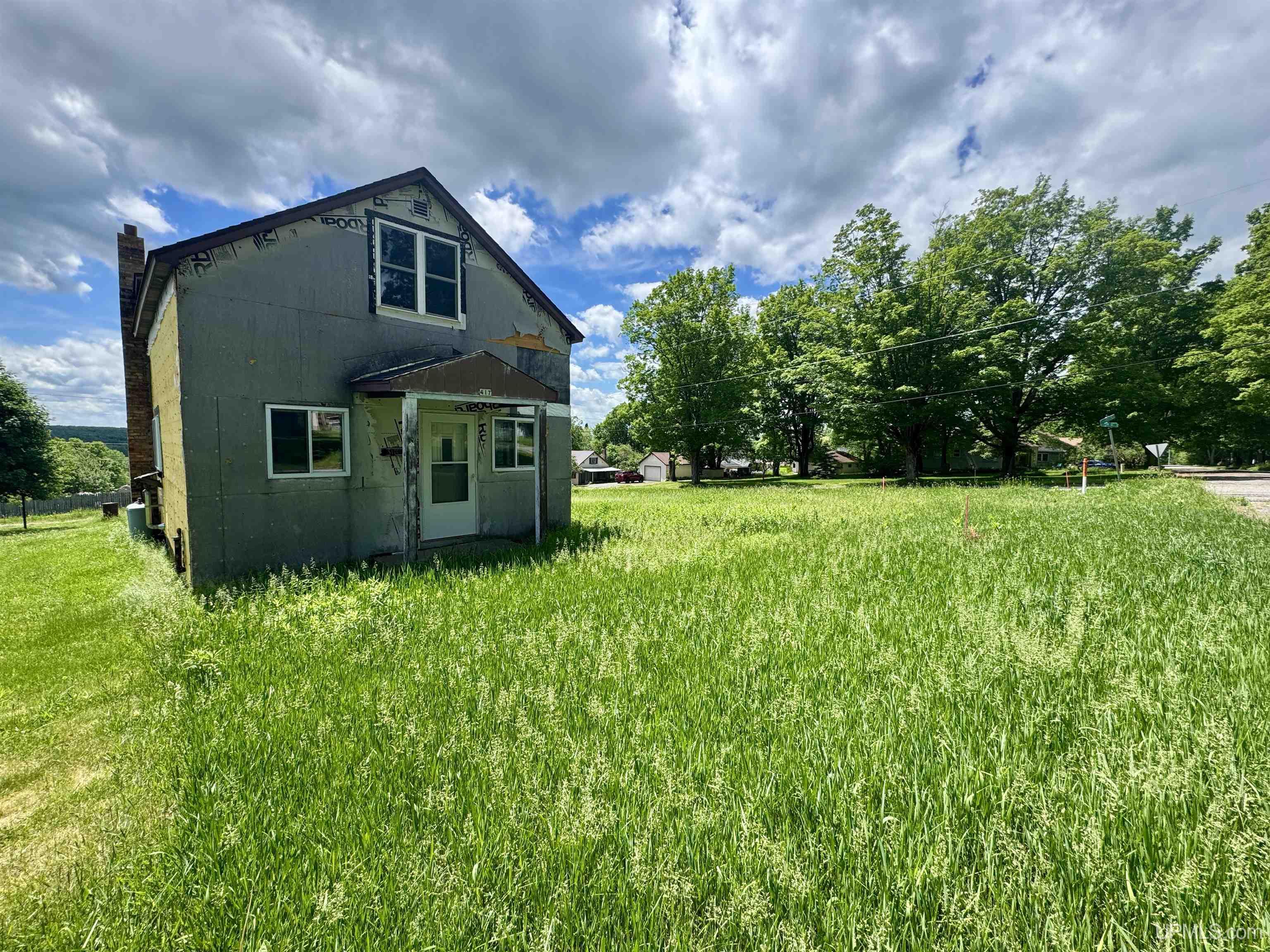 417 3rd Street Alpha, MI 49902 - Photo 1 of 24