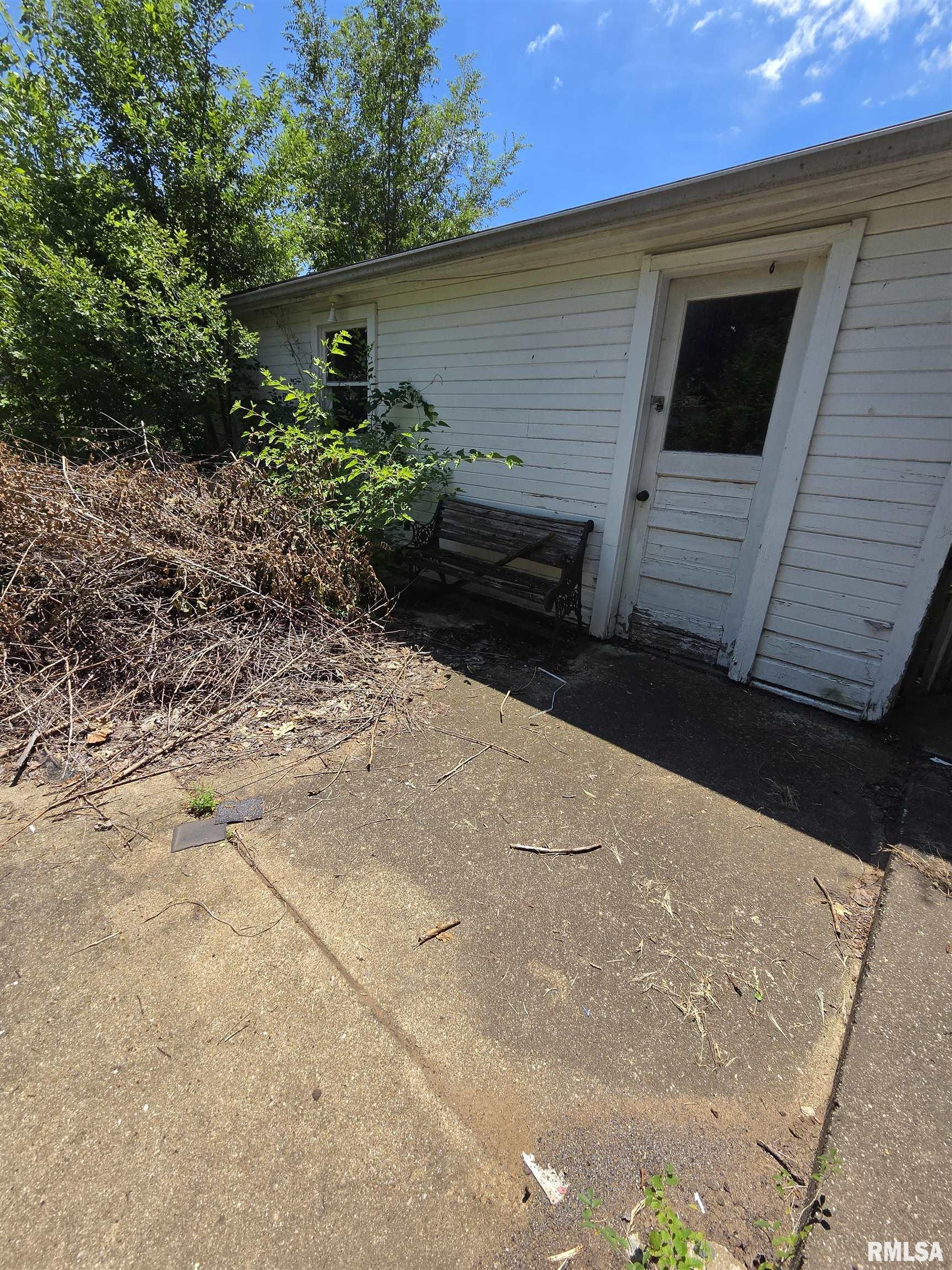 216 Ripper Street South Pekin, IL 61564 - Photo 4 of 24