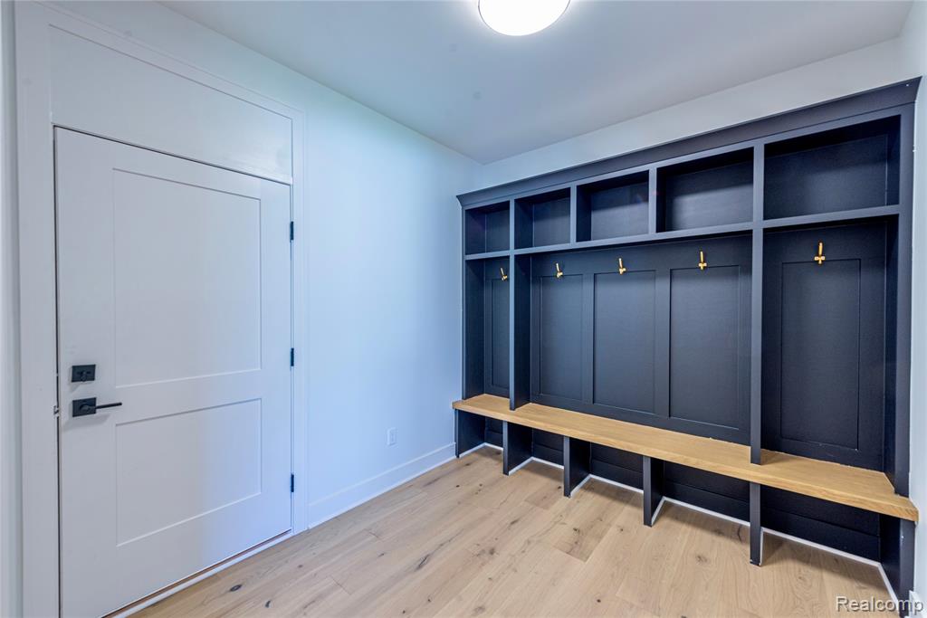 4101 Devon Road Royal Oak, MI 48073 - Photo 18 of 40 Gallery Image 18