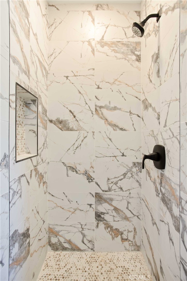 5201 Anahurst Road South Gate, CA 90280 - Photo 16 of 27