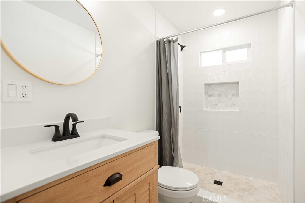 5201 Anahurst Road South Gate, CA 90280 - Photo 17 of 27