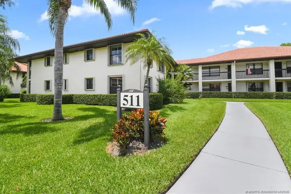 $2,300 | 511 Southwest South River Drive, Unit 207, Stuart, FL 34997