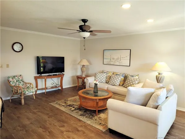 $2,300 | 511 Southwest South River Drive, Unit 207, Stuart, FL 34997