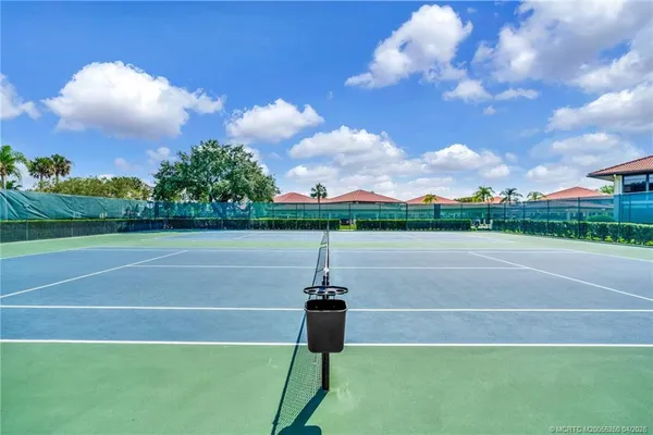 $2,300 | 511 Southwest South River Drive, Unit 207, Stuart, FL 34997