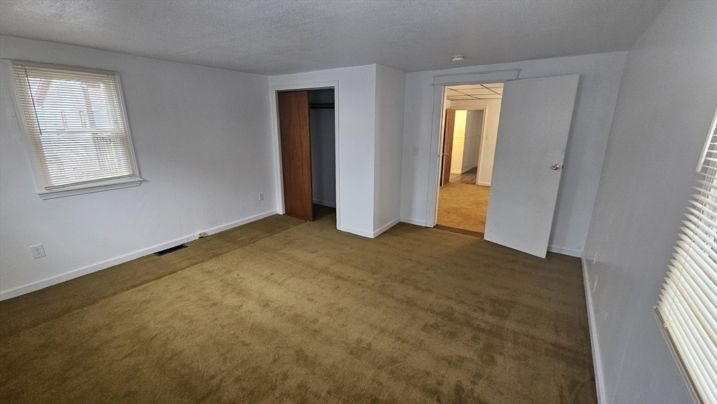 47 Lansing Place Springfield, MA 01108 - Photo 10 of 17 Gallery Image 10
