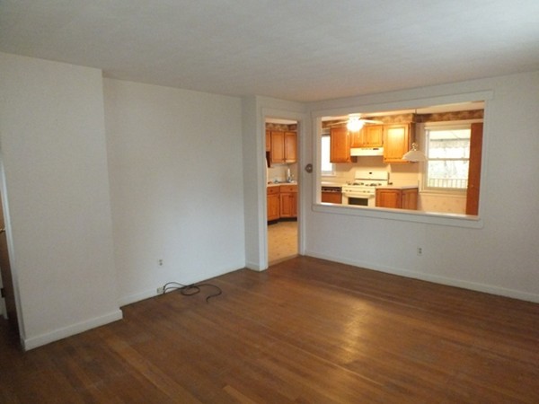 216 Sawmill Road Springfield, MA 01118 - Photo 3 of 18 Gallery Image 3