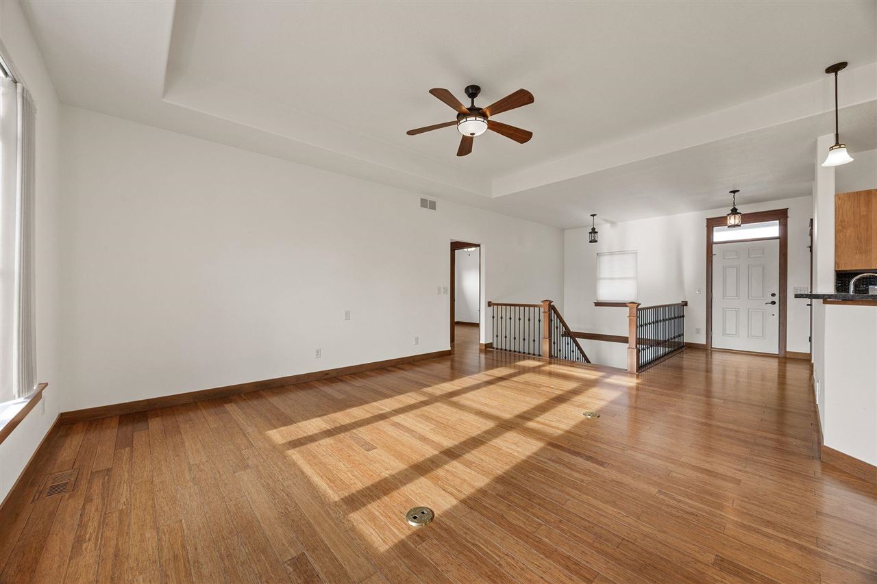 3115 143rd Lane Riverside, IA 52327 - Photo 4 of 47 Gallery Image 4