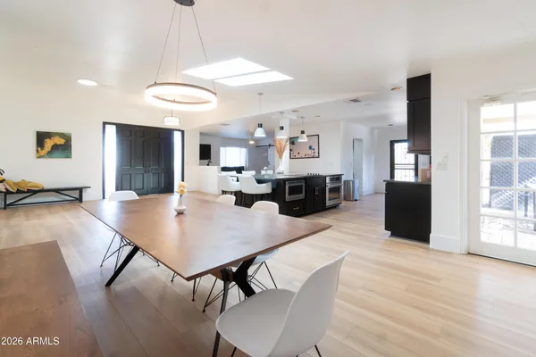 $6,900 | 4451 East Earll Drive, Phoenix, AZ 85018