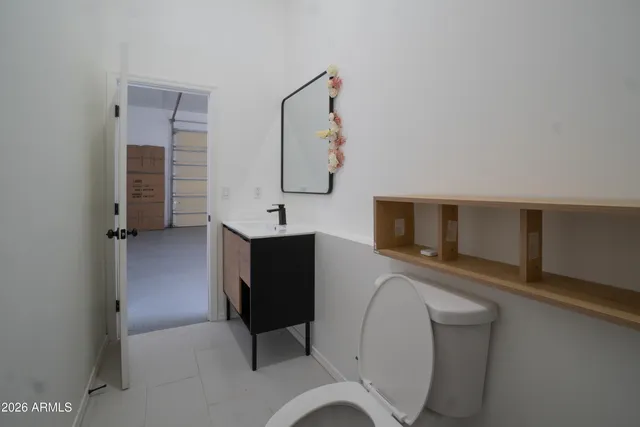 $7,995 | 4451 East Earll Drive, Phoenix, AZ 85018