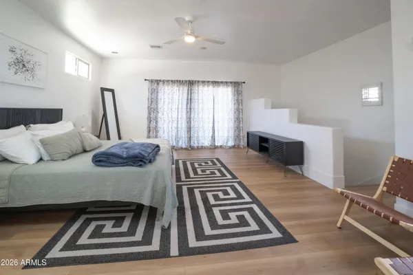 $6,900 | 4451 East Earll Drive, Phoenix, AZ 85018