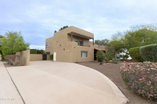 $6,900 | 4451 East Earll Drive, Phoenix, AZ 85018