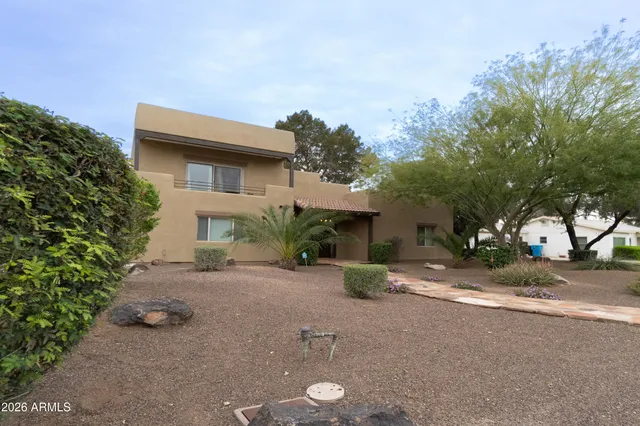 $7,995 | 4451 East Earll Drive, Phoenix, AZ 85018