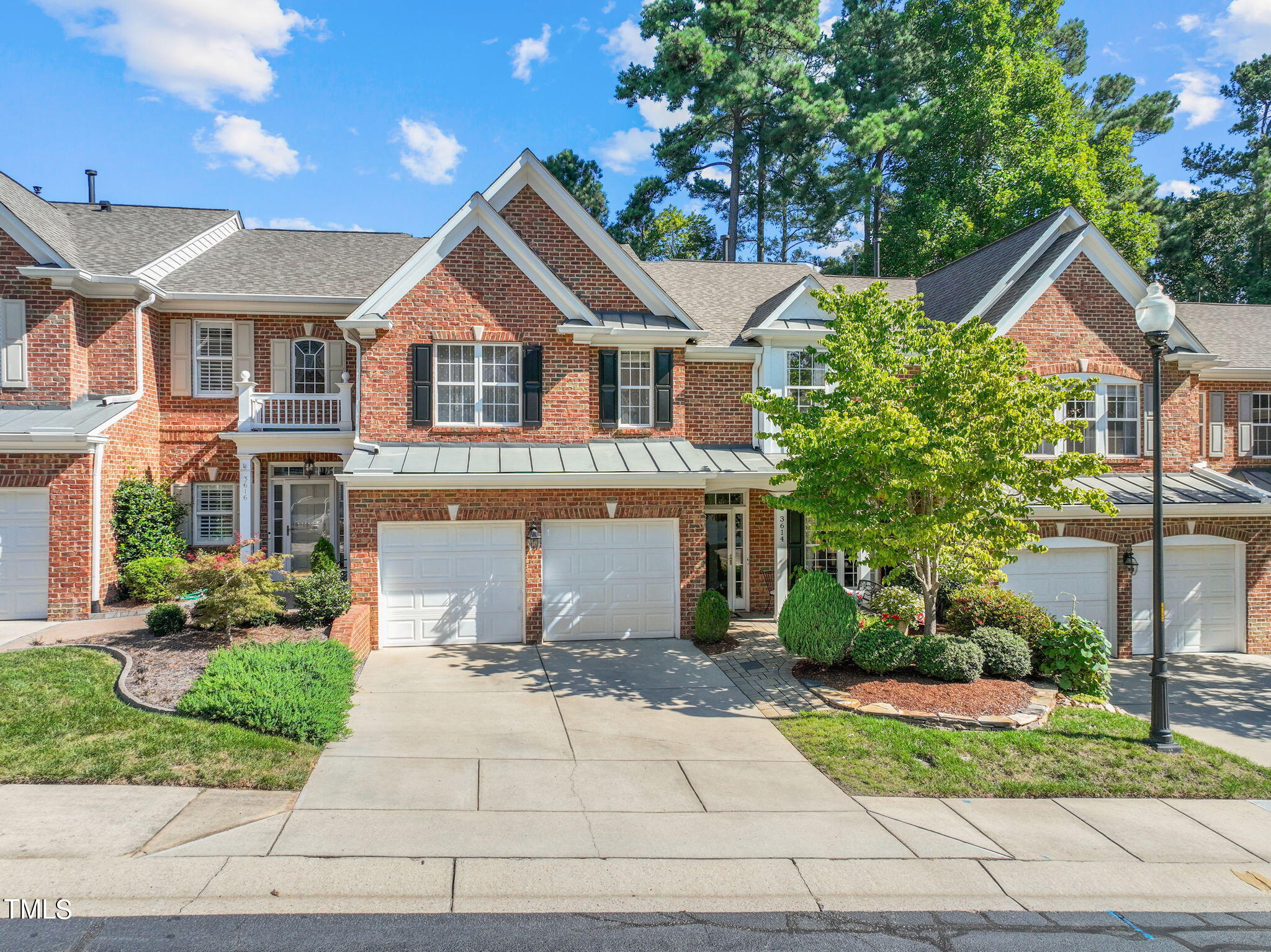 3614 Lion Ridge