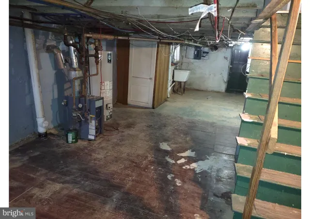 $180,000 | 6367 Marsden Street, Philadelphia, PA 19135