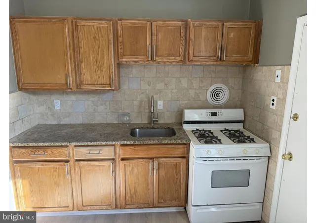 $180,000 | 6367 Marsden Street, Philadelphia, PA 19135