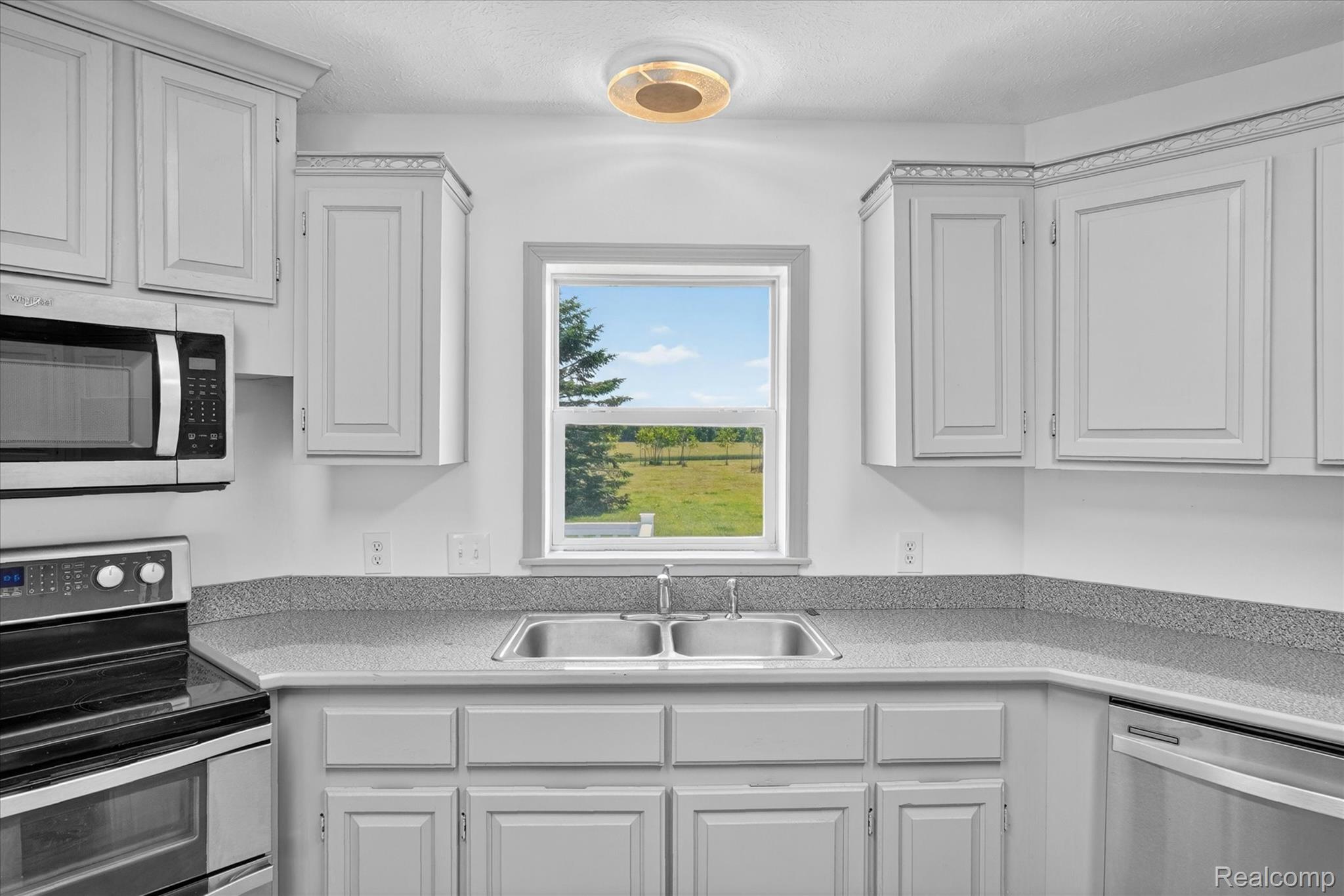 1400 North Every Road Mason, MI 48854 - Photo 12 of 33 Kitchen