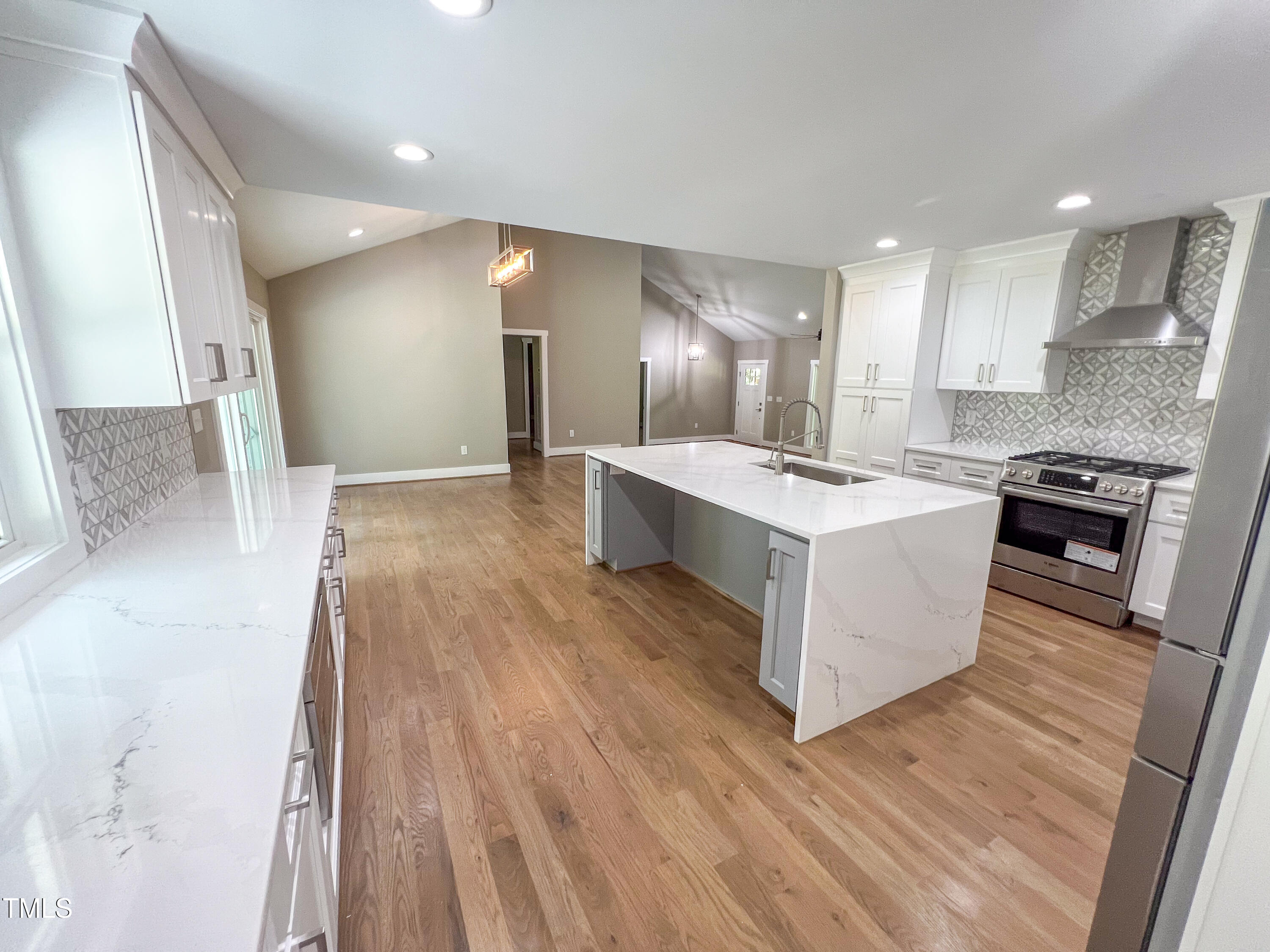 1810 Dorton Road Raleigh, NC 27607 - Photo 6 of 20 1810 Dorton Rd-34