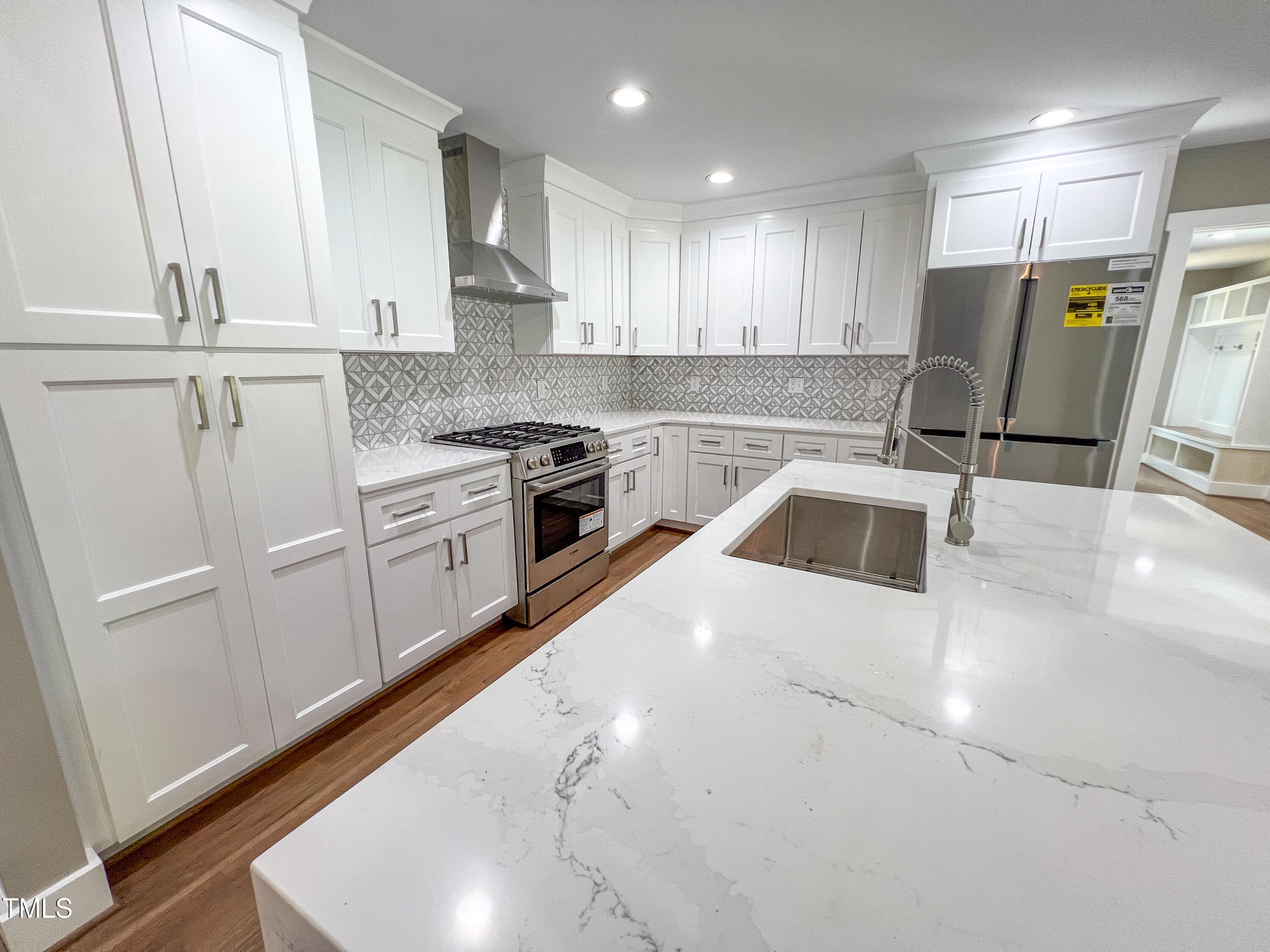 1810 Dorton Road Raleigh, NC 27607 - Photo 8 of 20 1810 Dorton Rd-31