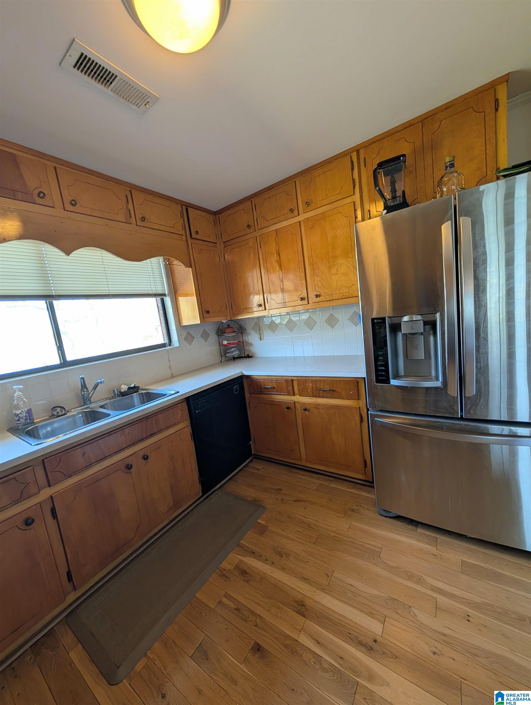 181 Sloughside Drive Adger, AL 35006 - Photo 9 of 32