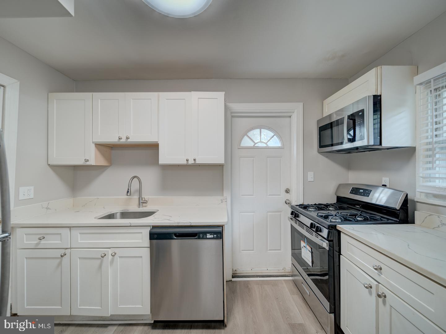 8001 Barlowe Road Landover, MD 20785 - Photo 13 of 33