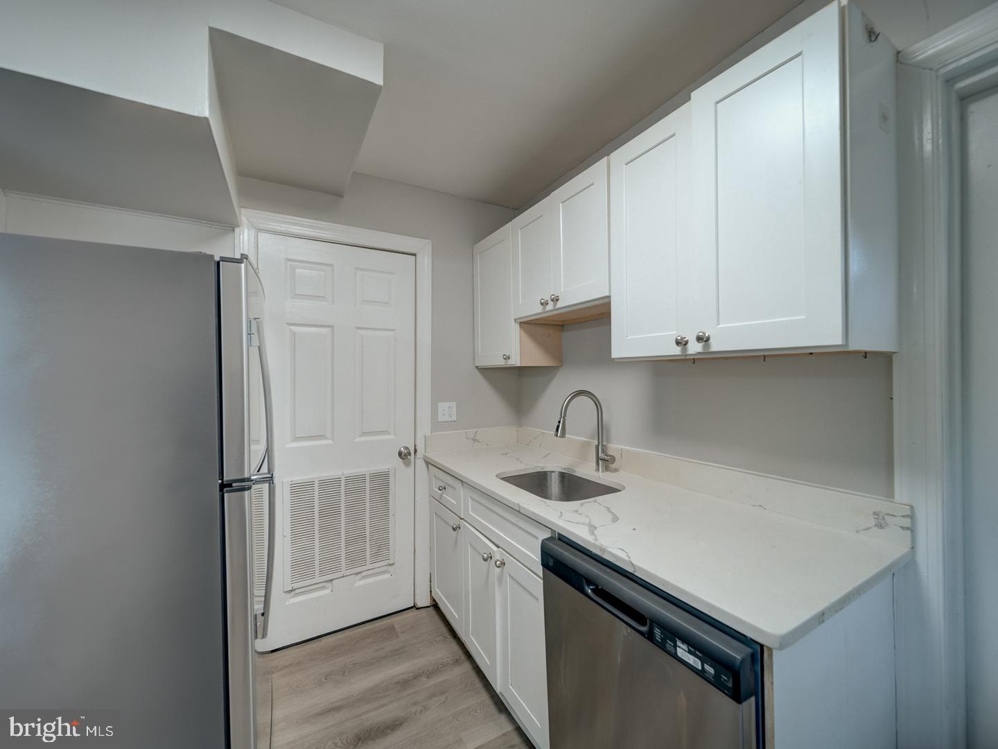 8001 Barlowe Road Landover, MD 20785 - Photo 15 of 33