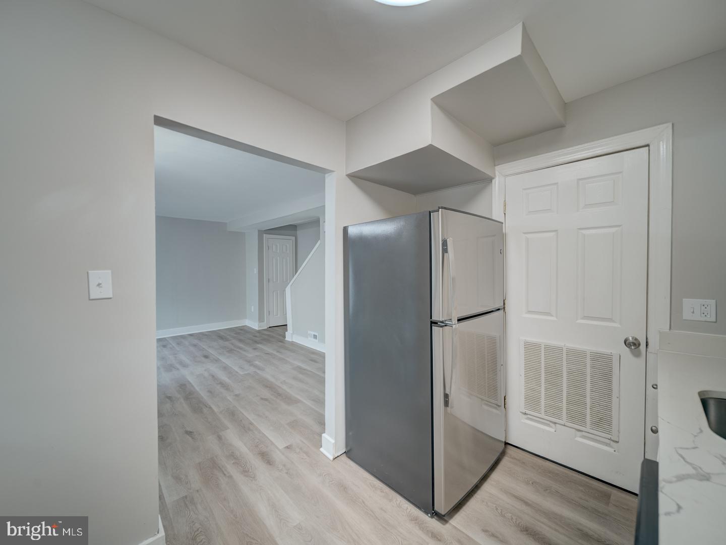 8001 Barlowe Road Landover, MD 20785 - Photo 16 of 33