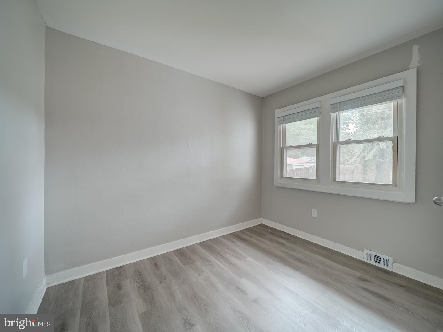 8001 Barlowe Road Landover, MD 20785 - Photo 29 of 33