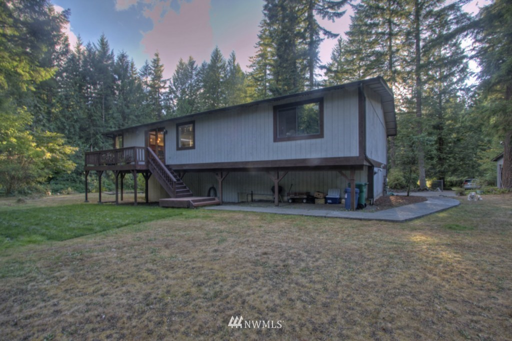 46015 Southeast Mt Si Road North Bend, WA 98045 - Photo 4 of 17 Gallery Image 4