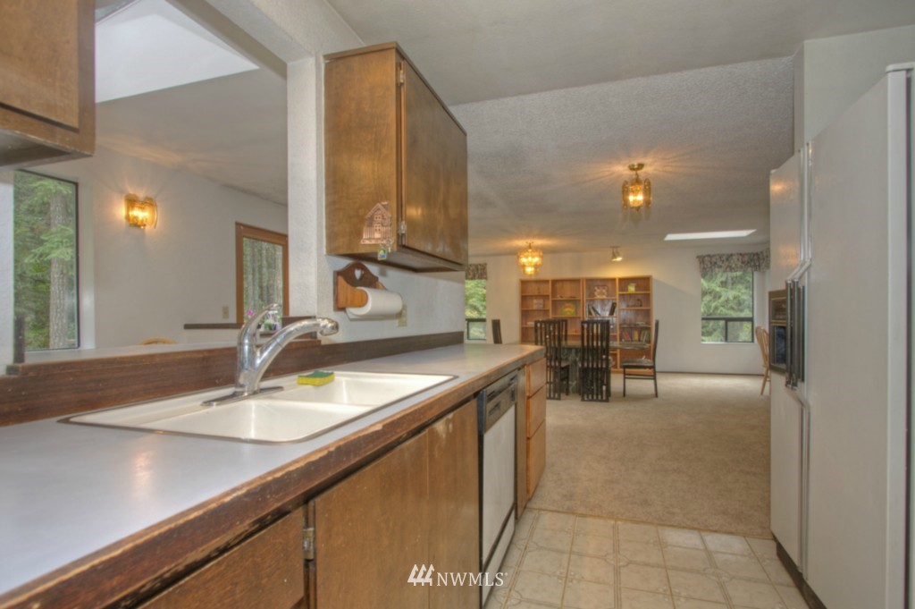 46015 Southeast Mt Si Road North Bend, WA 98045 - Photo 8 of 17 Gallery Image 8