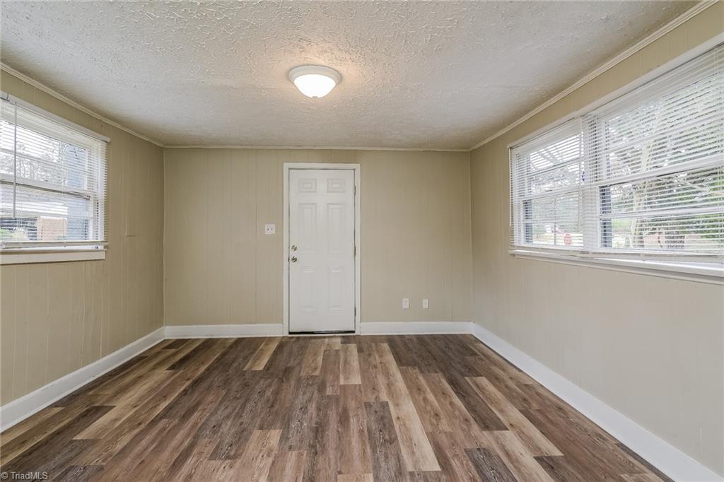 351 South Scientific Street High Point, NC 27260 - Photo 8 of 16