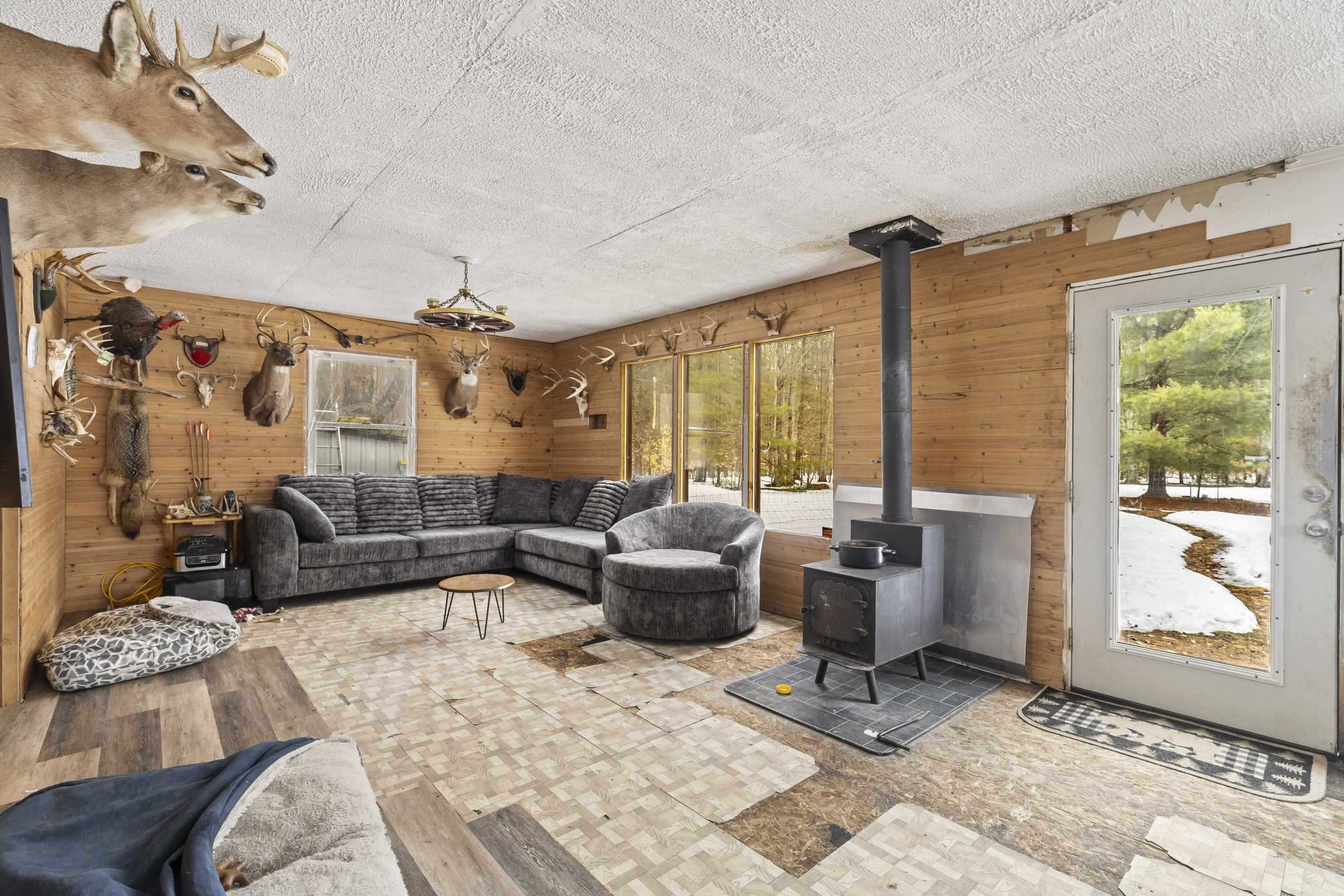 13544 Aylsworth Road Beulah, MI 49617 - Photo 26 of 29