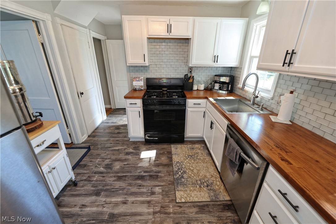 2054 Revere Road Cleveland Heights, OH 44118 - Photo 7 of 23 Gallery Image 7