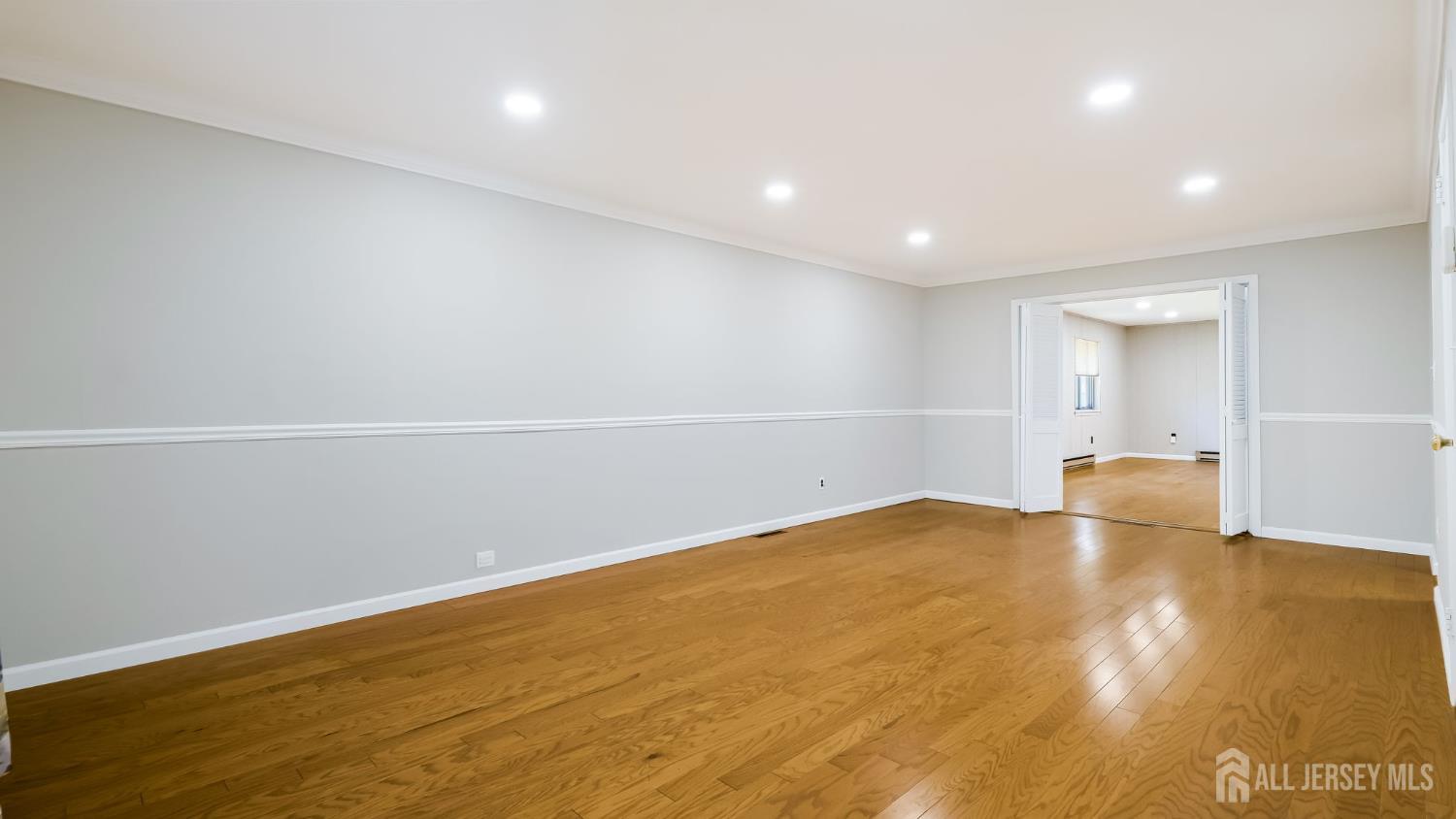 50 Sand Hills Road Kendall Park, NJ 08824 - Photo 4 of 27 a view of empty room
