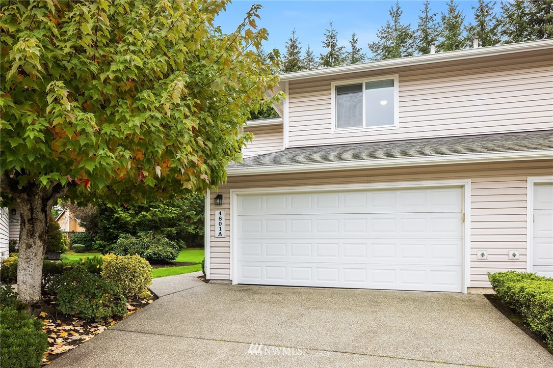4801 Northeast 18th Place, Unit A Renton, WA 98059 - Photo 2 of 21