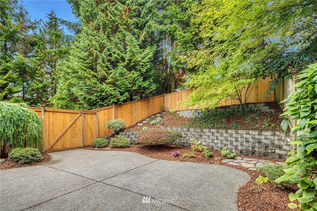 4801 Northeast 18th Place, Unit A Renton, WA 98059 - Photo 19 of 21