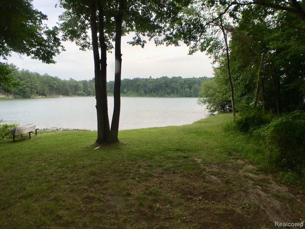 3-Lake.jpg