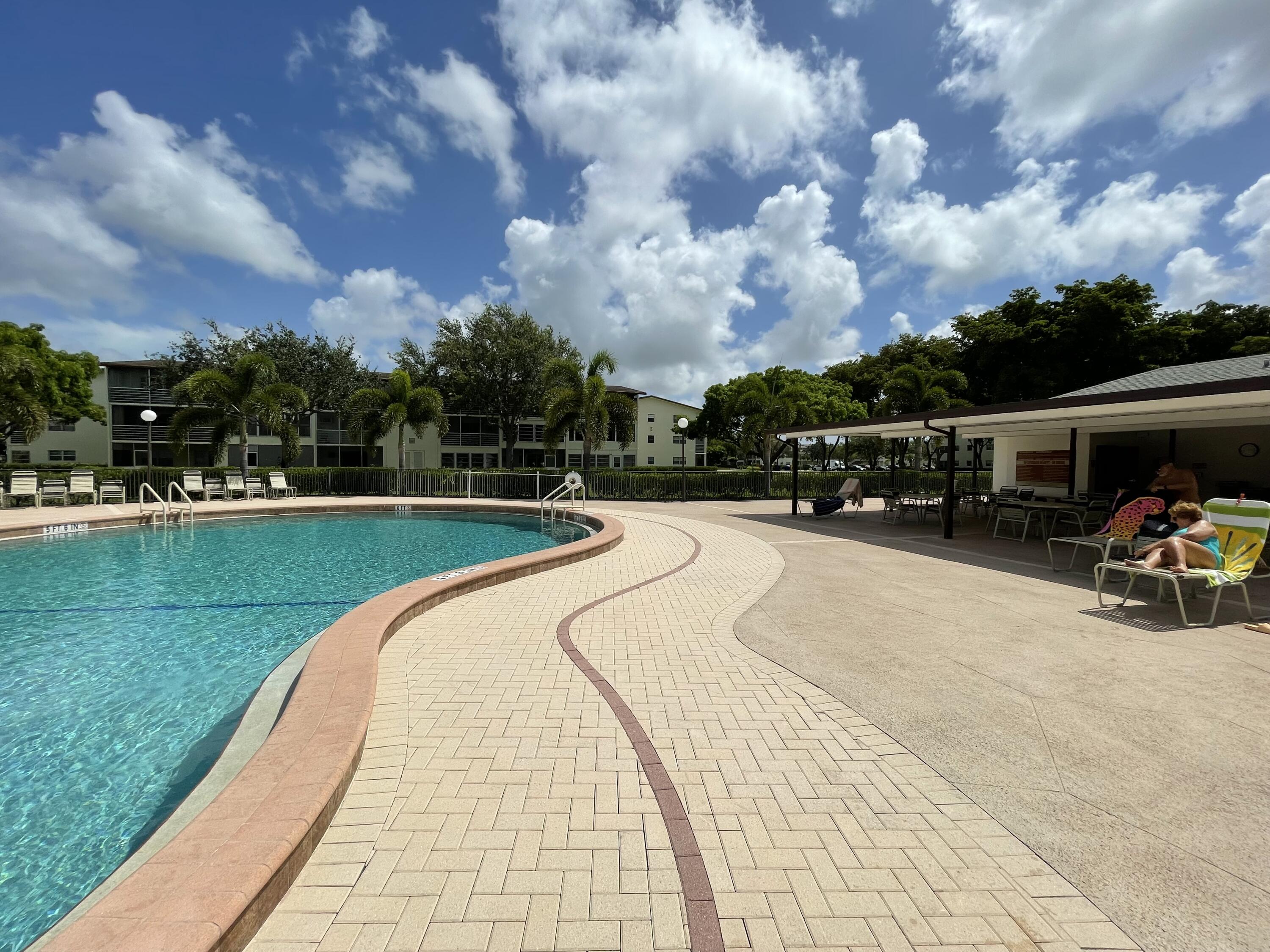 27 Mansfield B Boca Raton, FL 33434 - Photo 47 of 48 IMG_4681