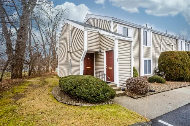 $175,000 | 45 Nassau Drive, Unit 45, Springfield, MA 01129