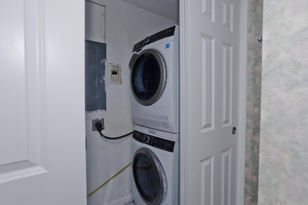 45 Nassau Drive, Unit 45 Springfield, MA 01129 - Photo 16 of 22