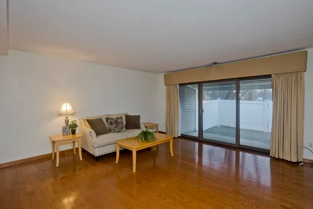 $175,000 | 45 Nassau Drive, Unit 45, Springfield, MA 01129