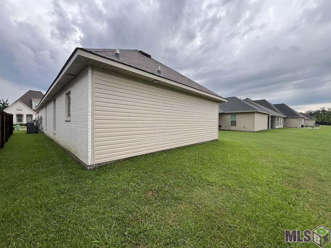 6212 Lake Edge Drive Baton Rouge, LA 70820 - Photo 29 of 31