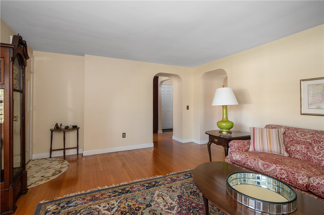 94 Abbott Run Valley Road Cumberland, RI 02864 - Photo 15 of 42