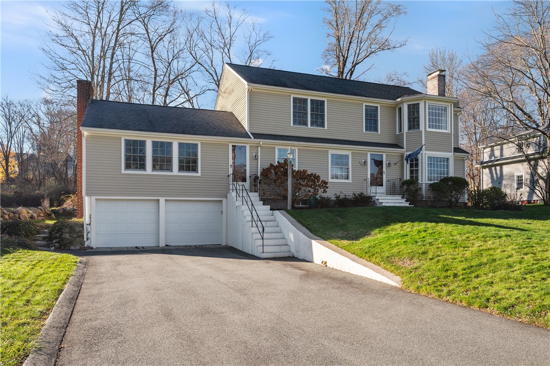 94 Abbott Run Valley Road Cumberland, RI 02864 - Photo 2 of 42