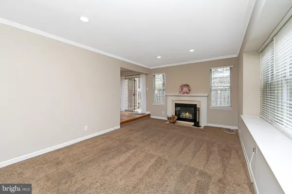 $365,000 | 306 Fountain Hall Court, Mount Laurel, NJ 08054